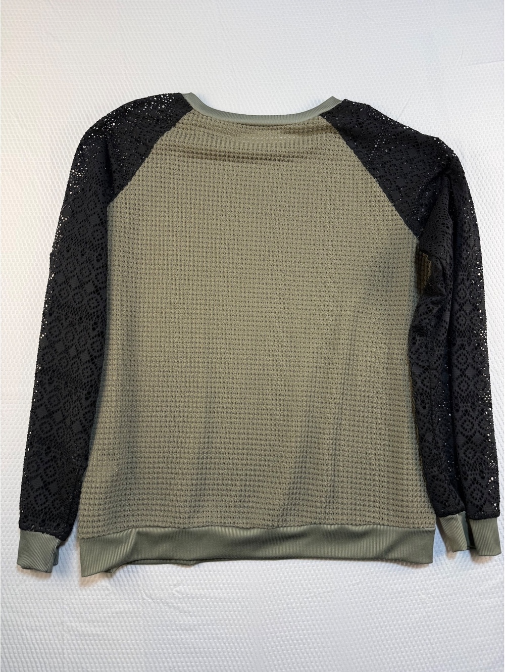 SHEIN Women's XL Olive Green Waffle Knit Sweatshirt Black Lace Sleeves Goth - Picture 8 of 8